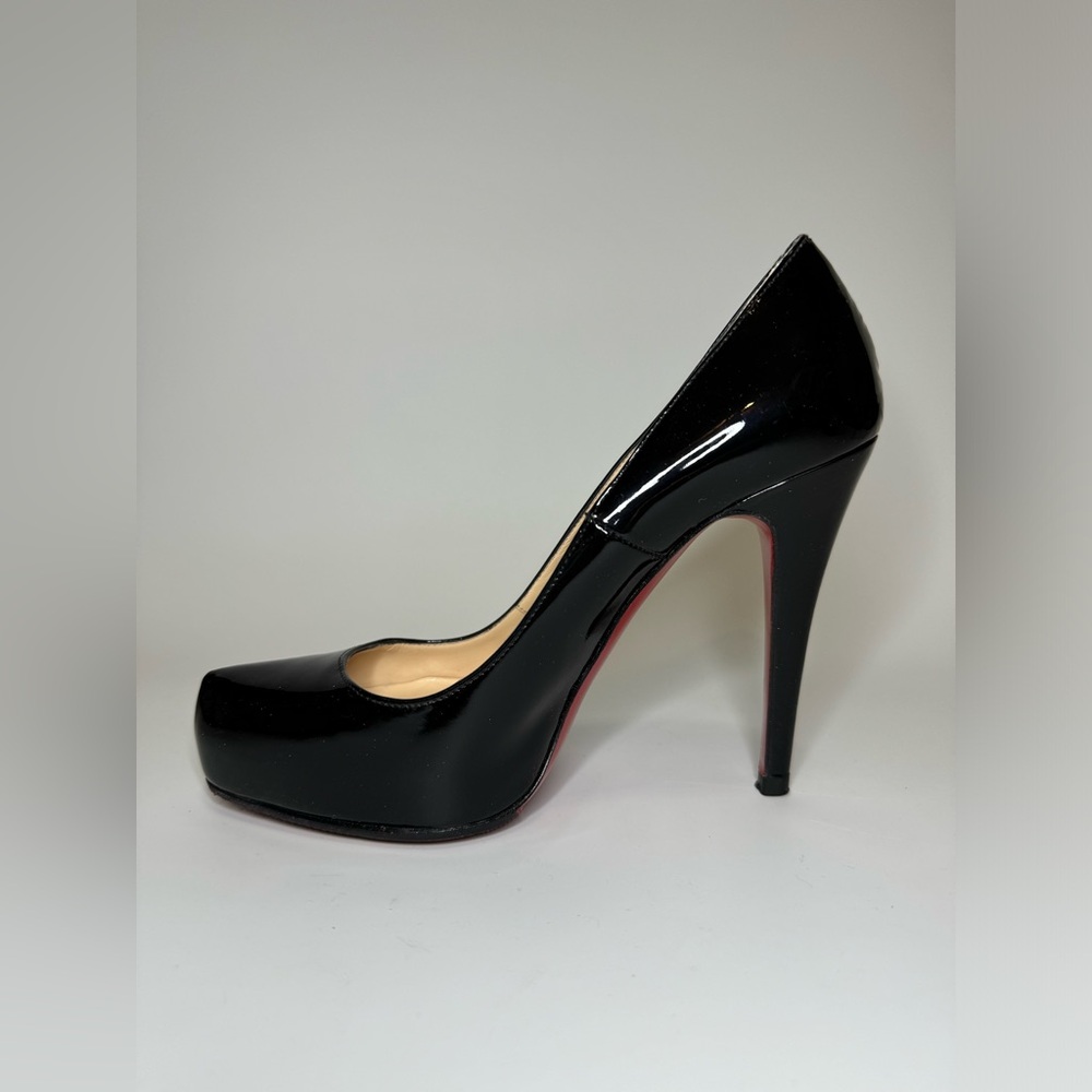 $795 Christian Louboutin Black Patent Leather Ronaldo High Heel Pumps 35.5